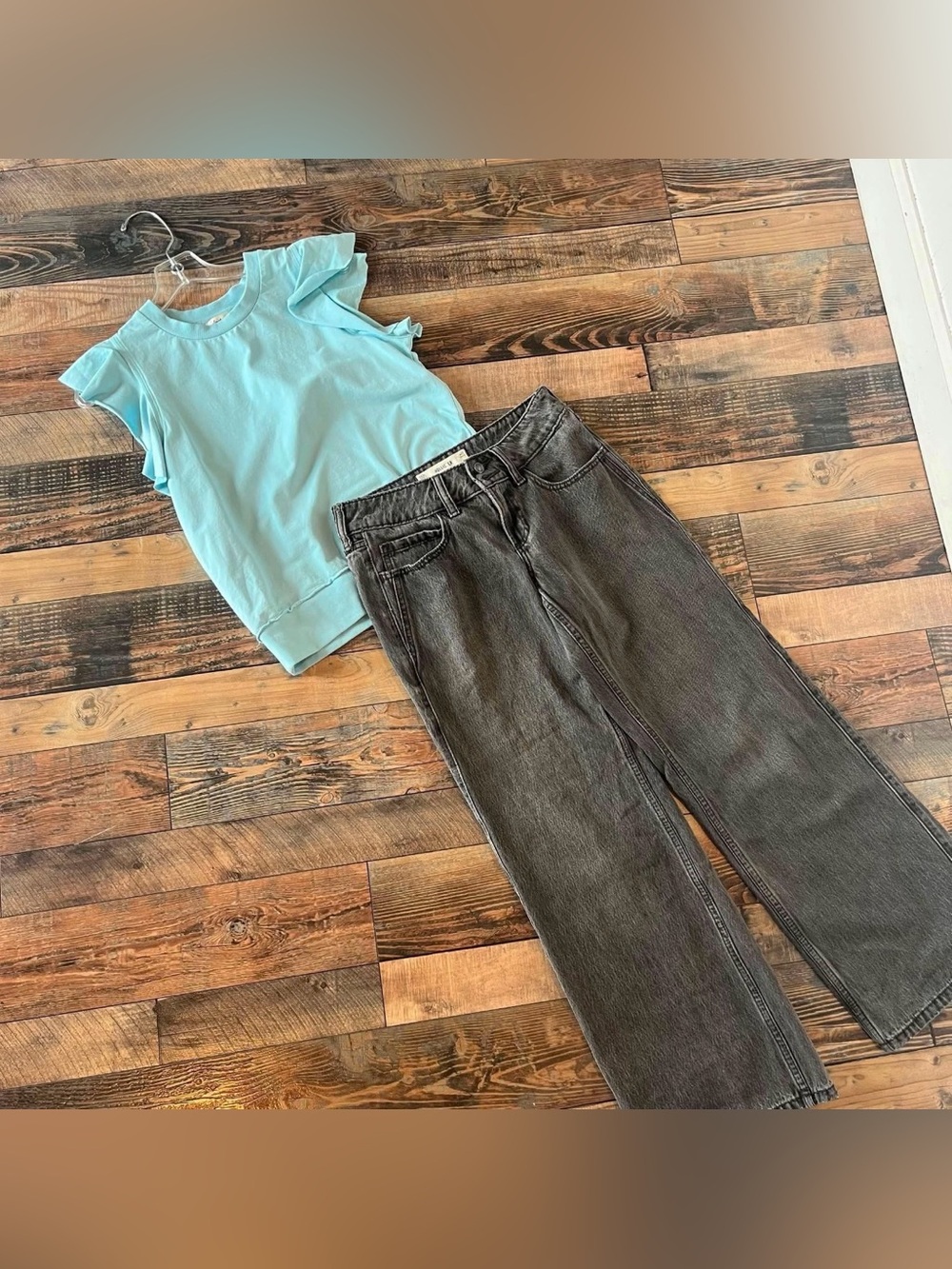 Hollister Charcoal Gray Wide Leg Jeans
